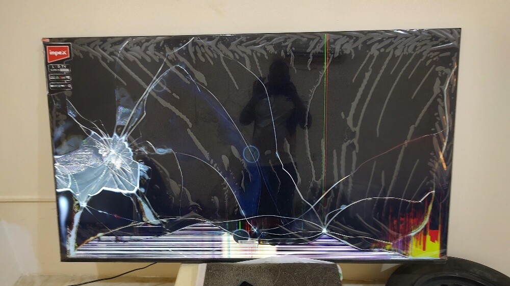 LED 70"  display dameg - 2