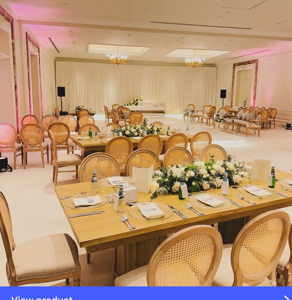 طاولات وكراسي خشب للايجار - 15