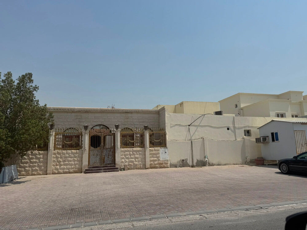 Villa for sale in Al-Lagta - 6