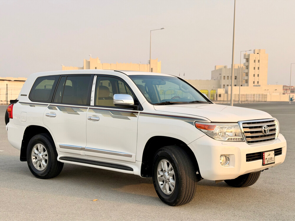 Toyota Land Cruiser GXR V8 - 2