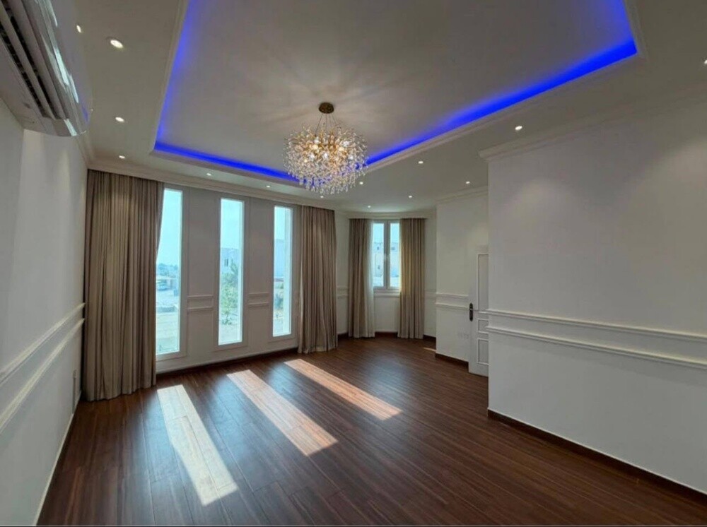 أعمال الدهان :33001657 - 2