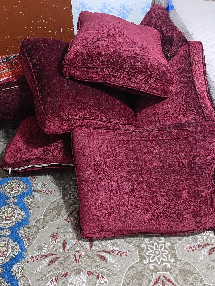 Burgundy Decorative Pillows – Set - 3