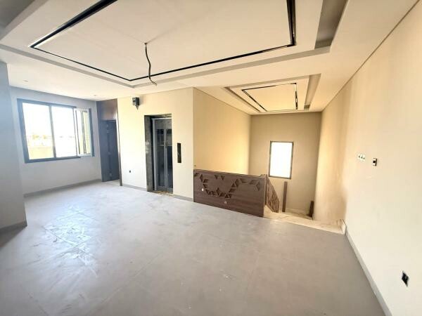 PREMIUM 7+2BR VILLA+LIFT-AL KHEESA - 8