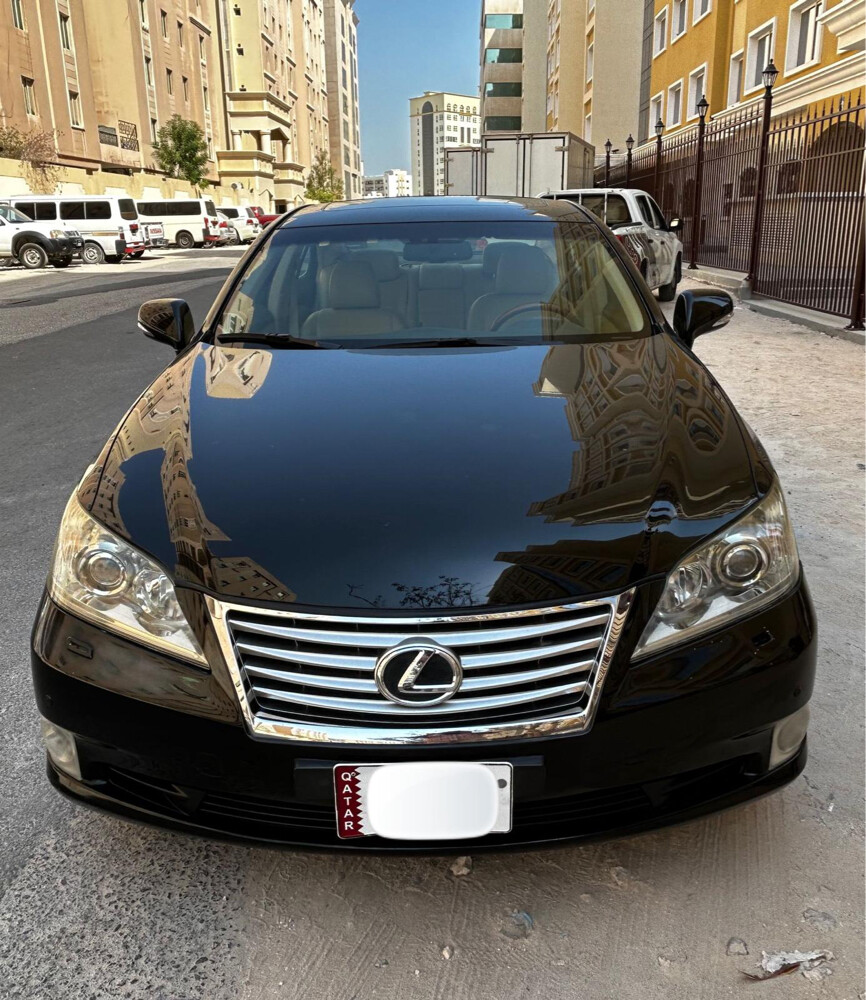 لكزس إي إس 350 موديل 2010 – اللون - 1