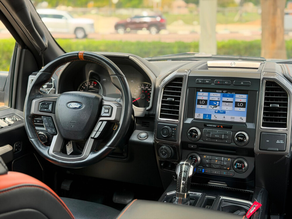Ford Raptor  - 11