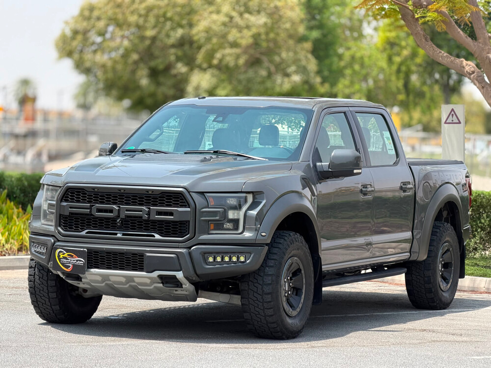 Ford Raptor  - 1
