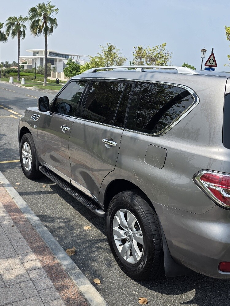 nissan patrol - 1