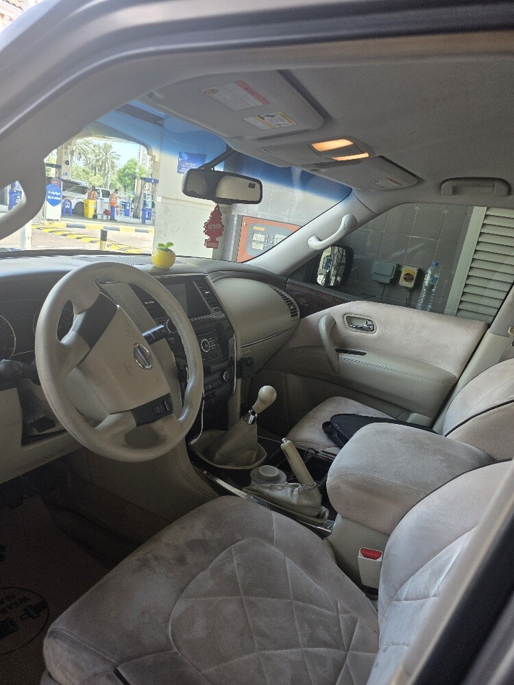 nissan patrol - 7