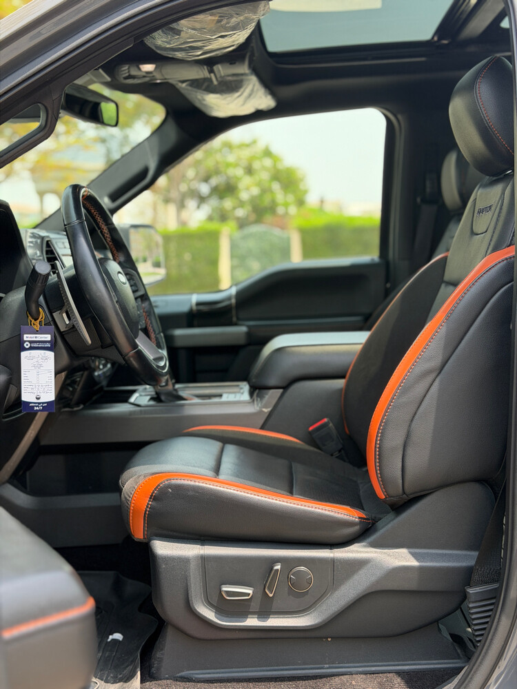 Ford Raptor  - 9