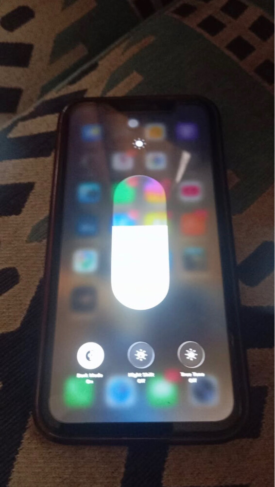 ايفون ١١ 128جيجا  - 7