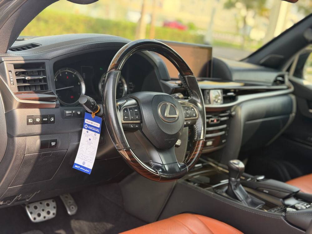 Lexus LX 570 s - 10
