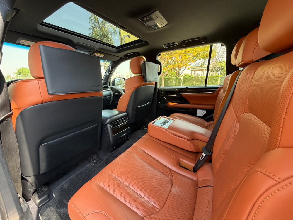 Lexus LX 570 s - 11