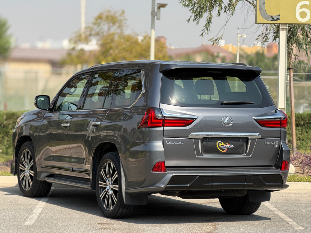 Lexus LX 570 s - 6