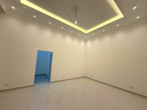 NEW GRAND 7BR VILLA-NEAR DFC - 6