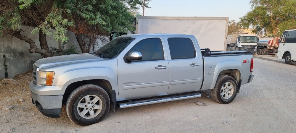 GMC Sierra - 2