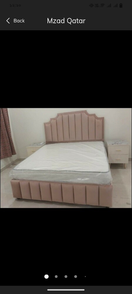 Complete bedroom set, bed, mattress - 1