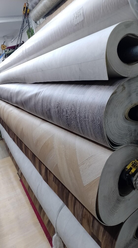 Carpet. Wall paper. sopa making - 12
