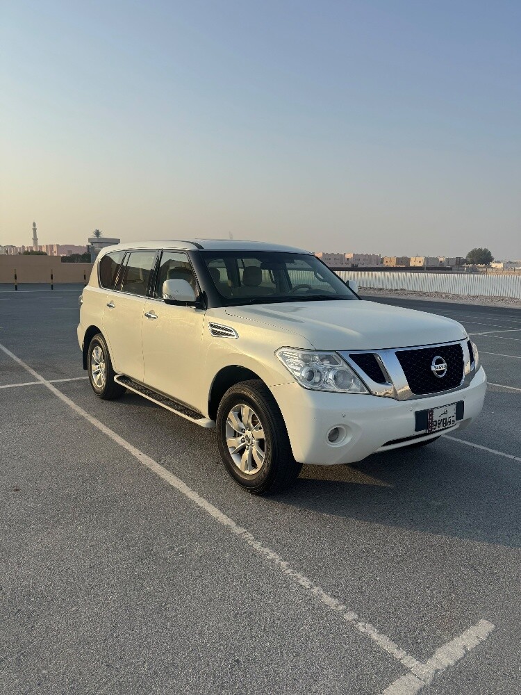 Nissan Patrol SE 2013 for Sale - 2