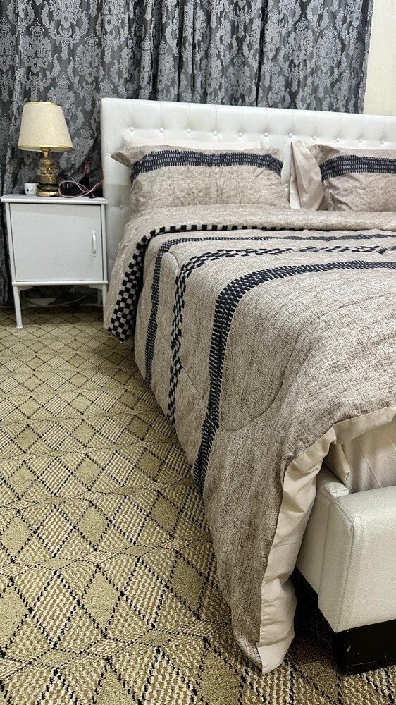 Room furniture for Sale - 2
