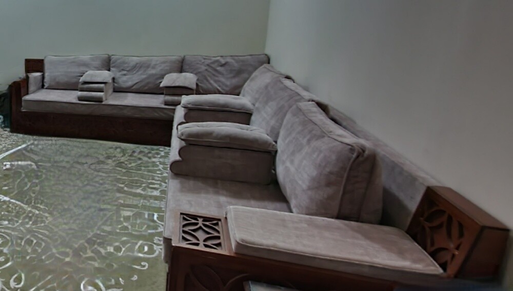 good condition sofa - 3