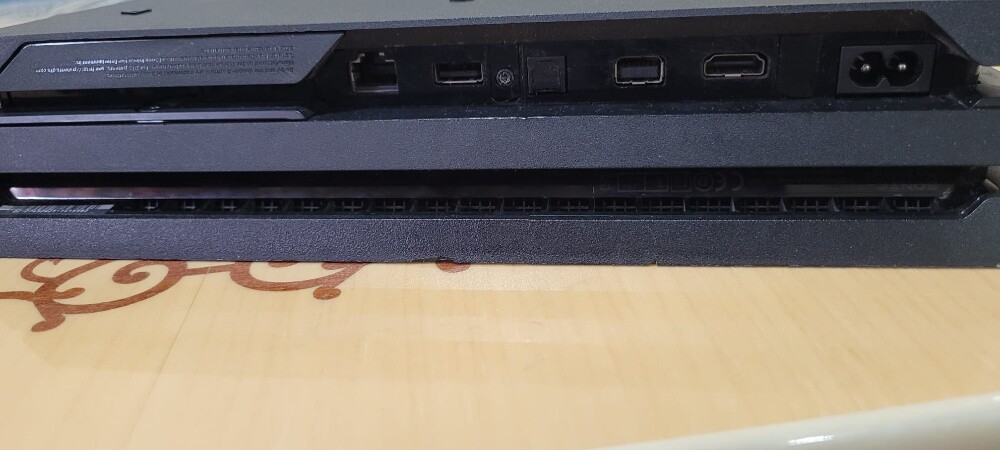 ps4 pro - 3