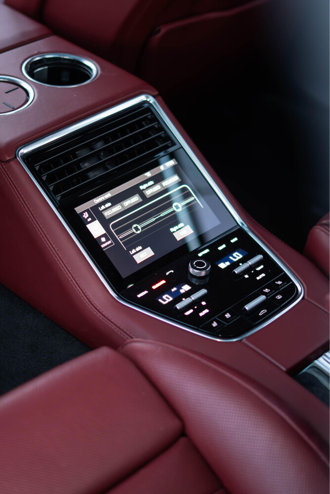 Porsche Panamera 4 Executive  - 16