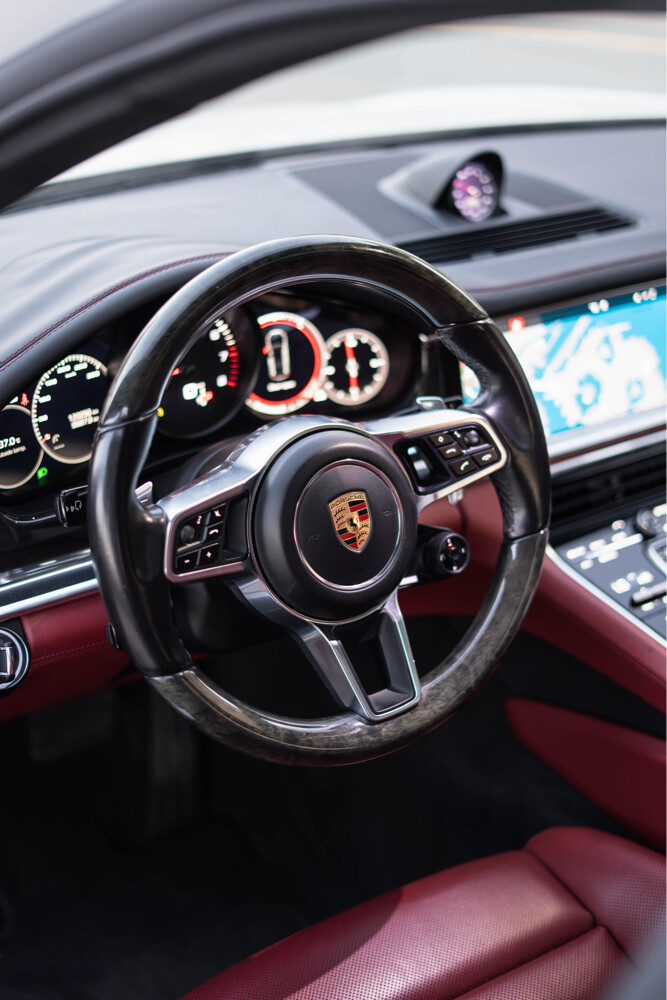 Porsche Panamera 4 Executive  - 11