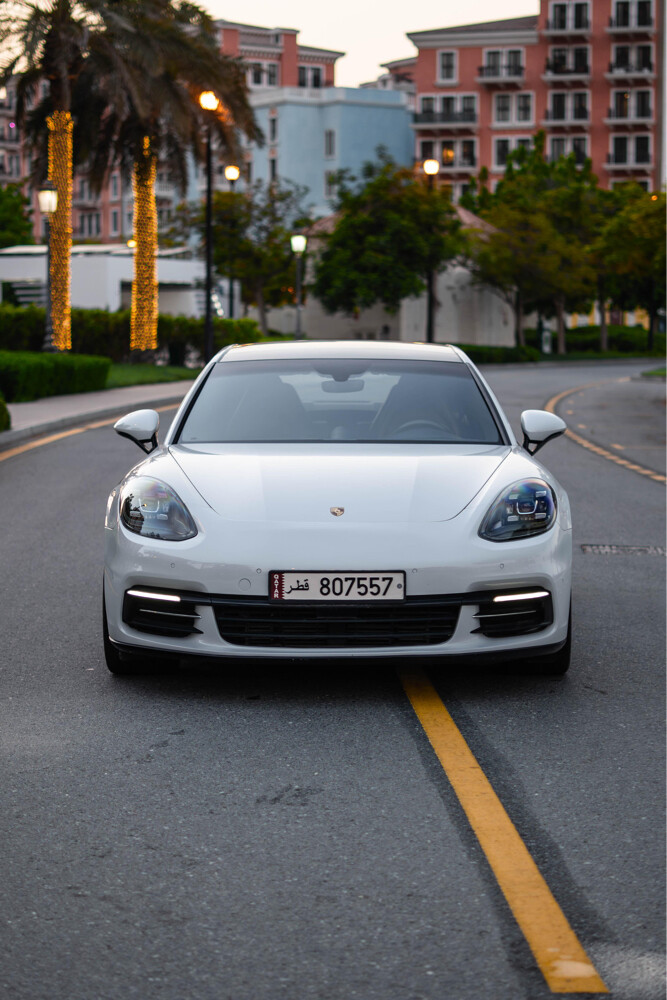 Porsche Panamera 4 Executive  - 7