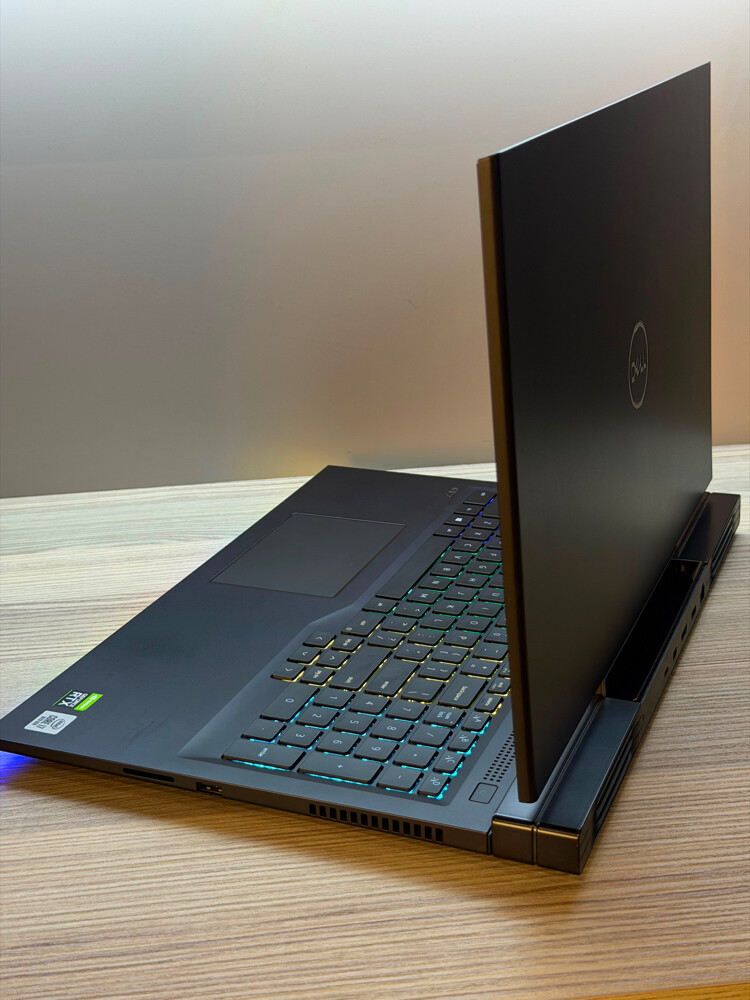 ‏Dell G7 Gaming - 8
