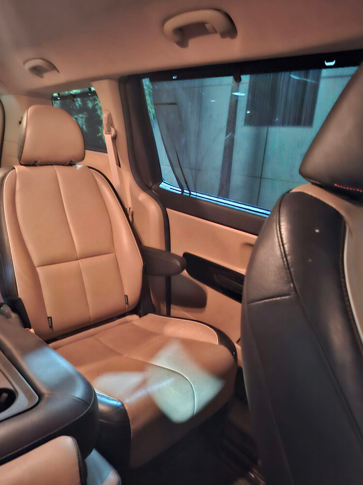 Kia Carnival 2020 for sale - 6