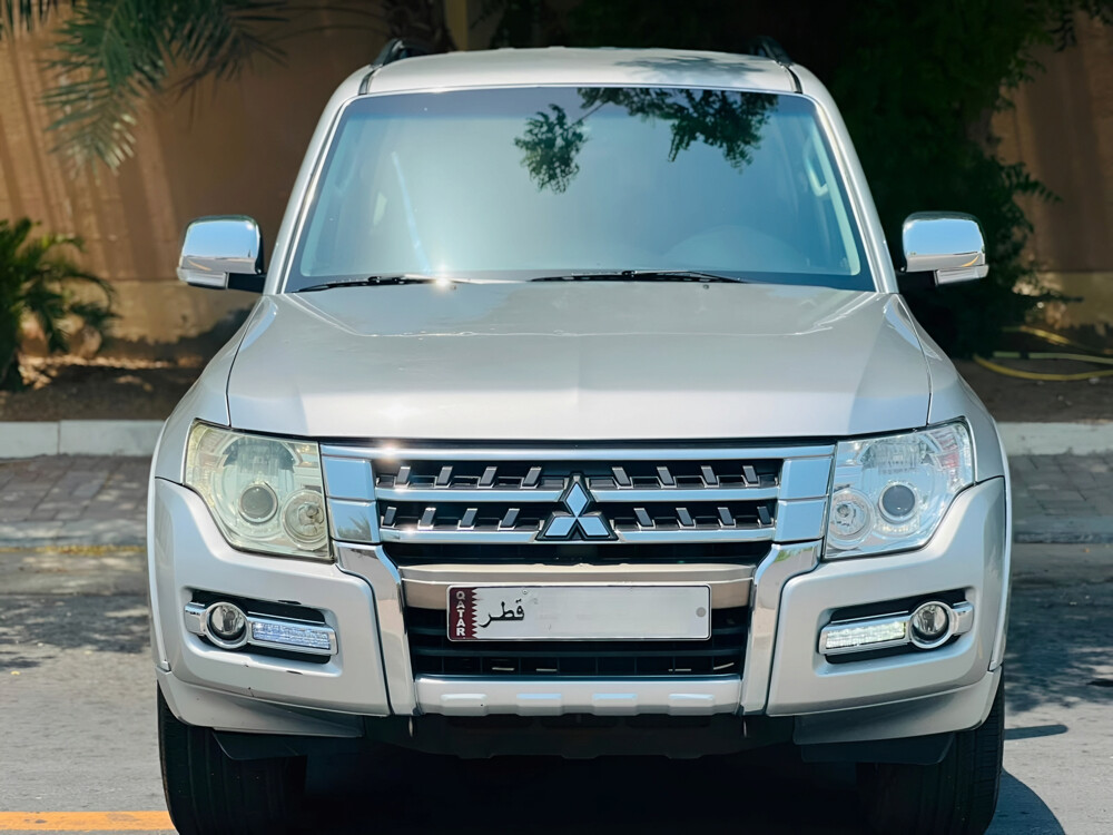 MITSUBISHI PAJERO GLS 2020  - 1