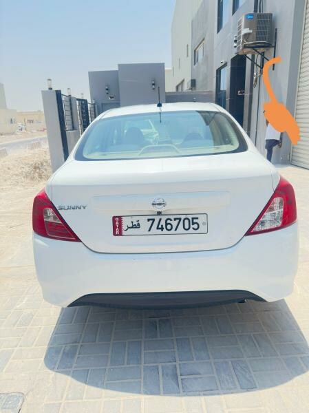 Nissan Sunny - 3