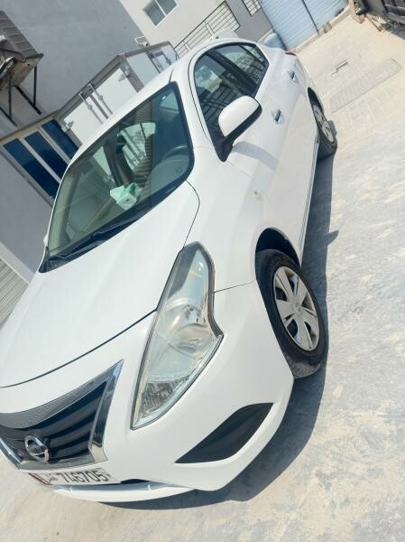 Nissan Sunny - 4