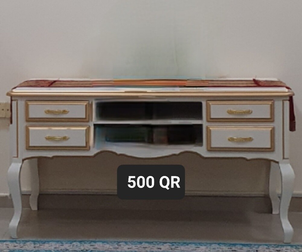 good condition sofa - 4