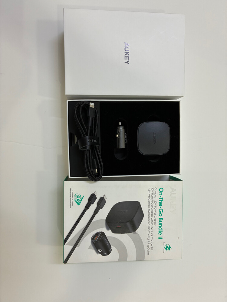 Aukey On-The-Go Bundle II - 3