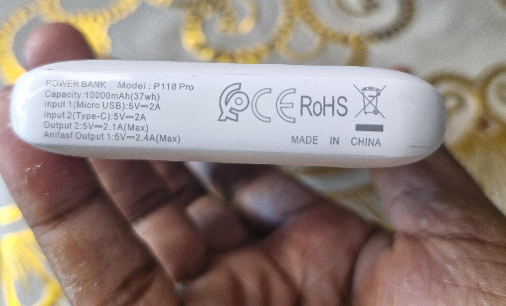 Two Redmi Power bank and Calus new - 4