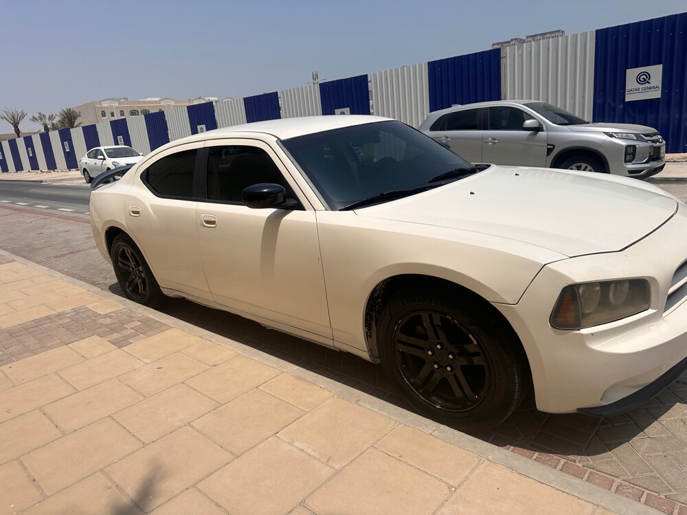 Dodge Charger - 7