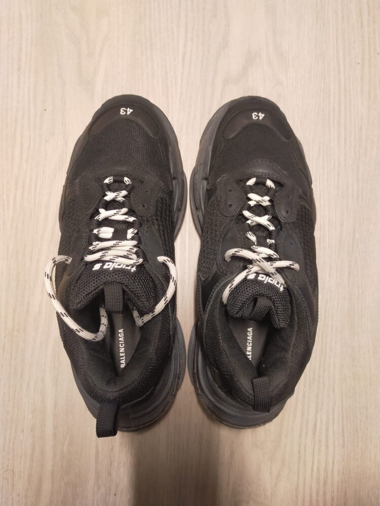 Balenciaga triple s - 1