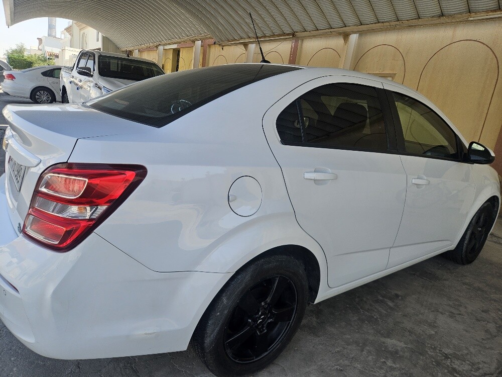 Chevrolet Aveo - 4