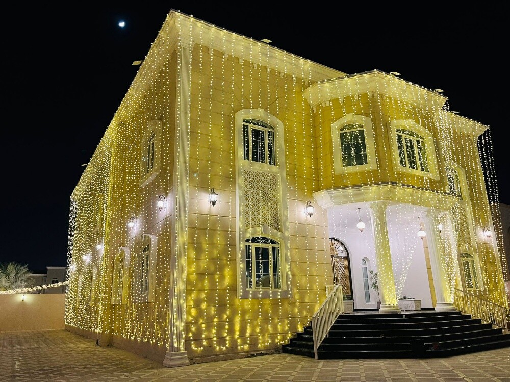 طوق ورد وشاشة لاستقبال ضيوفكم - 8
