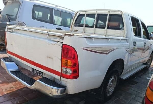 TOYOTA HILUX 2006 - 3