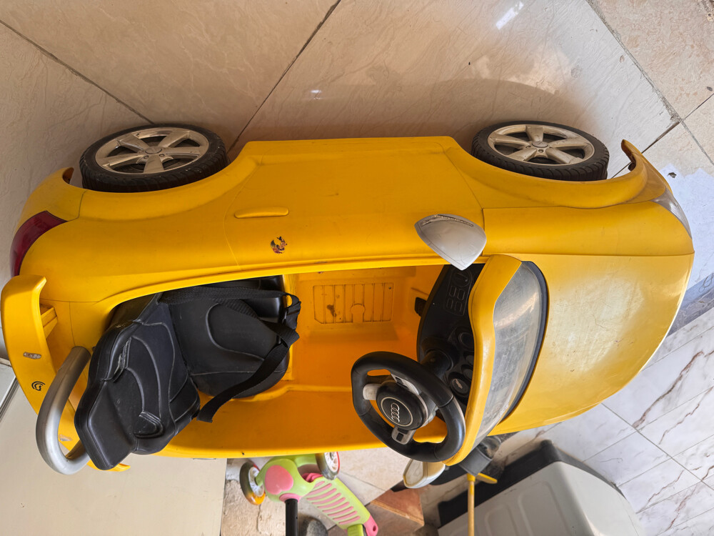perfect charger car for children - 2