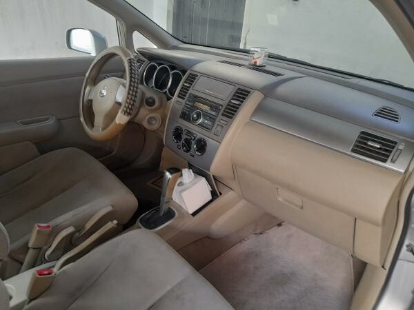Nissan Tiida 2008, family car sale - 5