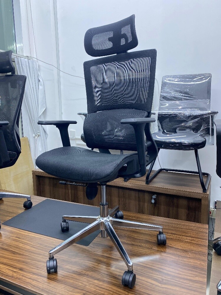 Used office furniture 55457916 - 18
