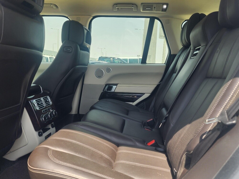 Range Rover Vogue SE - 7