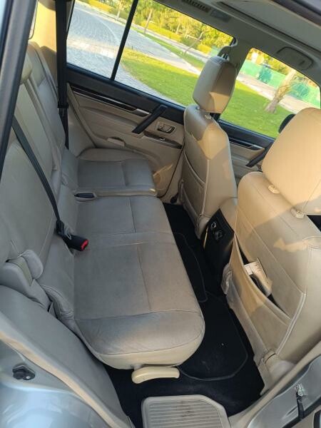 Mitsubishi Pajero 2018 - For Sale - 4