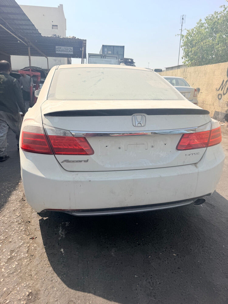 Honda Accrood Scrap - 1