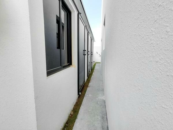 FURNISHED 5BR MODERN VILLA-THUMAMA - 15