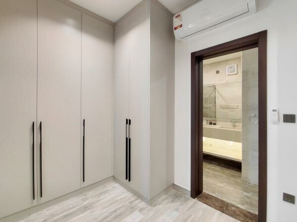 FURNISHED 5BR MODERN VILLA-THUMAMA - 12