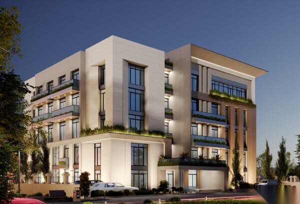 READY 2BR DUPLEX + PRIVATE GARDEN - 1